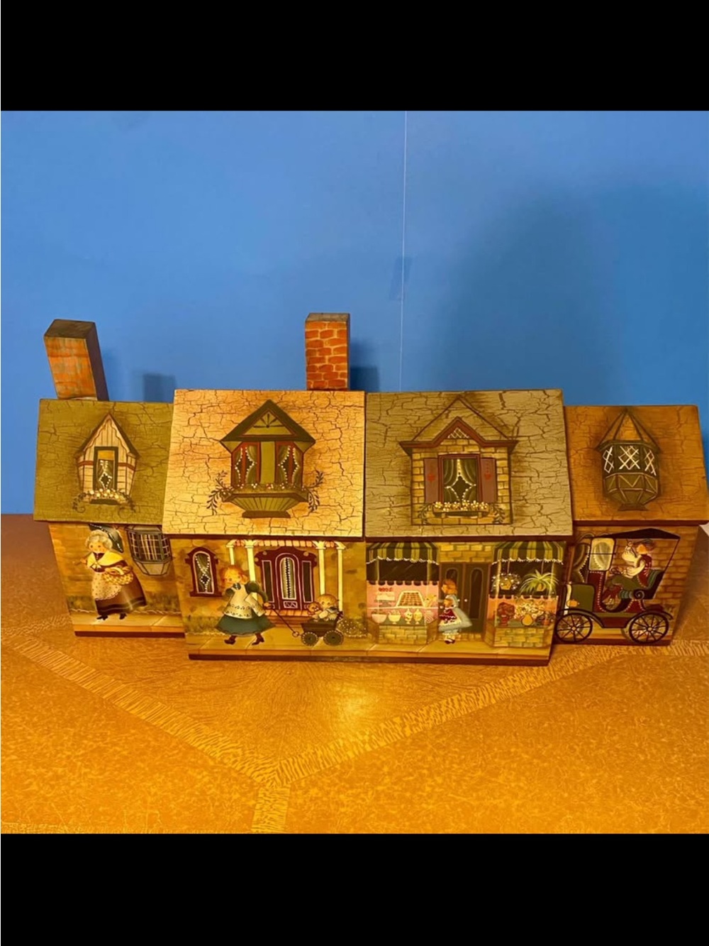 Vintage 1970s Enesco "Village Boutique” wood